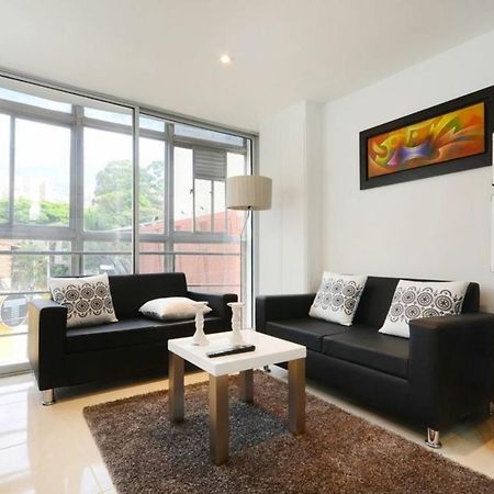 Apartamento Lleras Ac Hot Tub Medellín Dış mekan fotoğraf